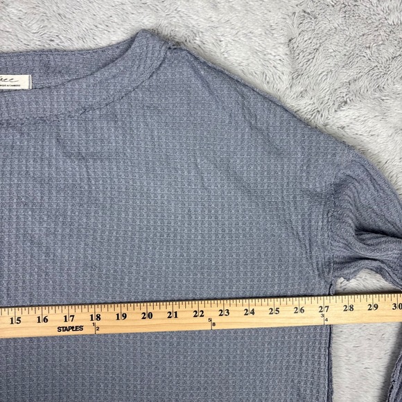 We The Free North Shore Tunic Henley Top Thumbholes Oversize Women L Grey Blue - Picture 3 of 5